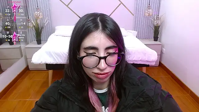 LenaRoses online show from November 12, 1:00 pm