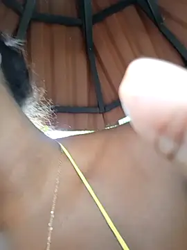 HanaThompson online show from March 14, 6:39 pm