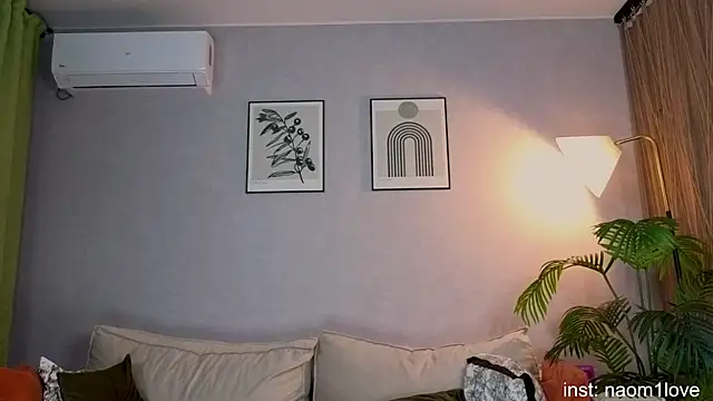 Naomi Girly online show from July 8, 6:12 pm