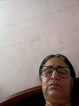  candi online show from March 6, 11:25 am