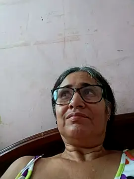  candi online show from March 16, 12:00 pm