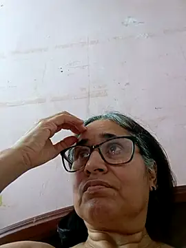  candi online show from March 16, 8:54 pm