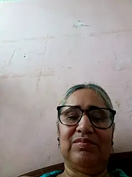  candi online show from December 1, 12:21 pm