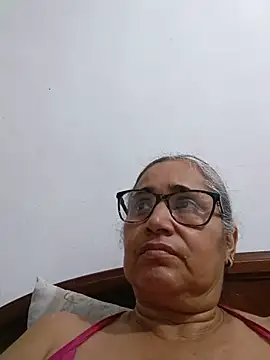  candi online show from June 18, 11:42 pm