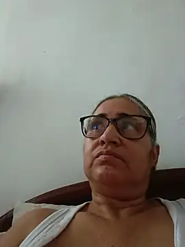  candi online show from June 19, 11:58 am