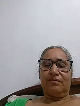 candi online show from June 25, 8:41 am