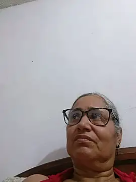  candi online show from July 9, 4:38 am