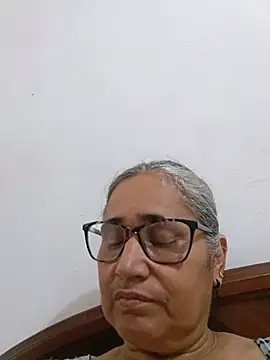  candi online show from July 11, 1:14 pm