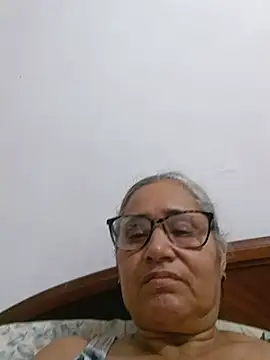  candi online show from July 12, 1:18 am