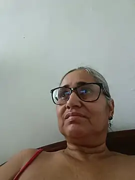  candi online show from July 17, 12:45 pm
