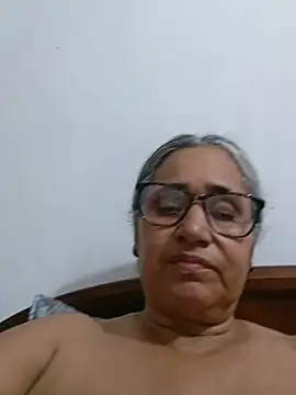  candi online show from August 1, 1:16 am