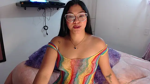 Prins jazmin online show from February 11, 4:06 am