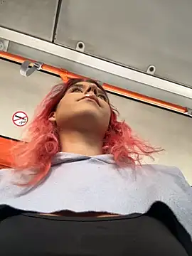 RiriRoseey online show from September 18, 6:48 am