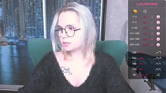 Snapshot of miray_kuriyama123 chatting on December 7, 2:57 pm miray kuriyama123 online show from December 7, 2:57 pm