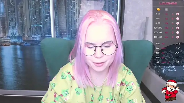 Snapshot of miray_kuriyama123 chatting on December 20, 10:11 pm miray kuriyama123 online show from December 20, 10:11 pm