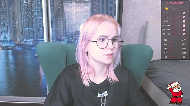 Snapshot of miray_kuriyama123 chatting on December 30, 3:57 pm miray kuriyama123 online show from December 30, 3:57 pm