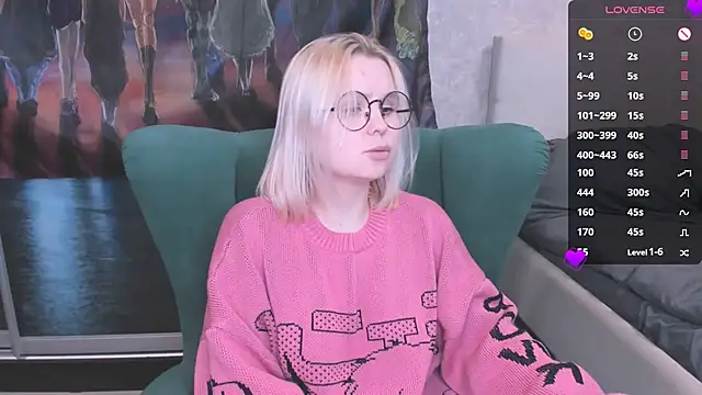 Snapshot of miray_kuriyama123 chatting on February 18, 2:49 am miray kuriyama123 online show from February 18, 2:49 am