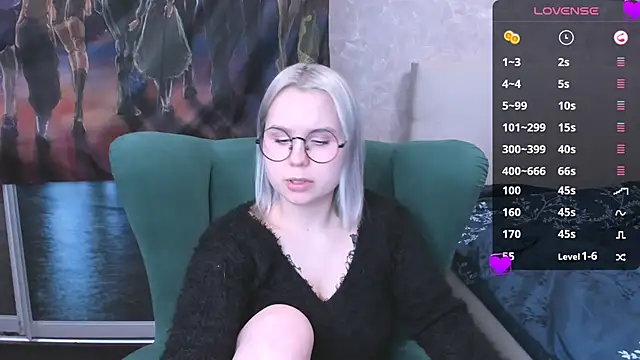 Snapshot of miray_kuriyama123 chatting on March 20, 4:20 pm miray kuriyama123 online show from March 20, 4:20 pm