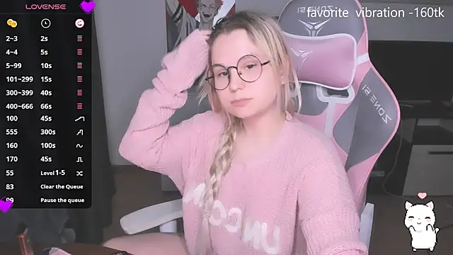 Snapshot of miray_kuriyama123 chatting on October 19, 9:15 pm miray kuriyama123 online show from October 19, 9:15 pm