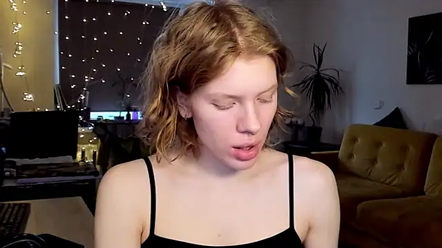 StellaDavis online show from March 19, 1:29 pm