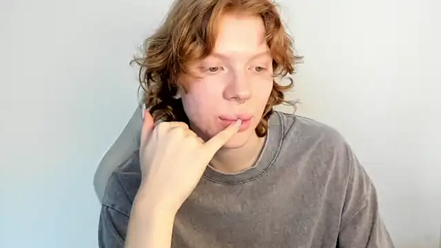 StellaDavis online show from March 3, 9:37 am