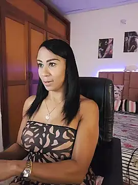 charlotte bayron02 online show from May 29, 12:41 am