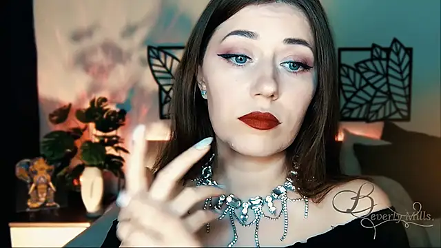 MissBeverlyMills online show from February 9, 4:29 pm