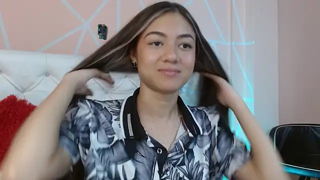 Snapshot of hantonella_ chatting on September 16, 8:10 pm hantonella  online show from September 16, 8:10 pm