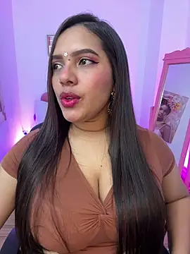 krishaa  online show from February 7, 3:38 pm