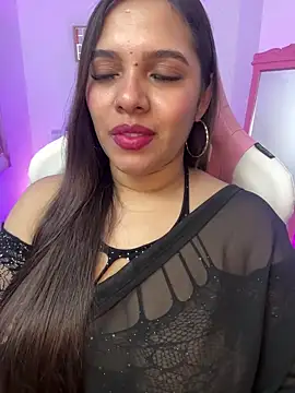 krishaa  online show from April 30, 9:30 pm