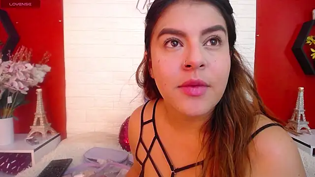 Snapshot of _poison_sweet chatting on October 21, 6:41 pm poison sweet online show from October 21, 6:41 pm