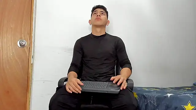 andrew rose  online show from June 16, 2:09 pm