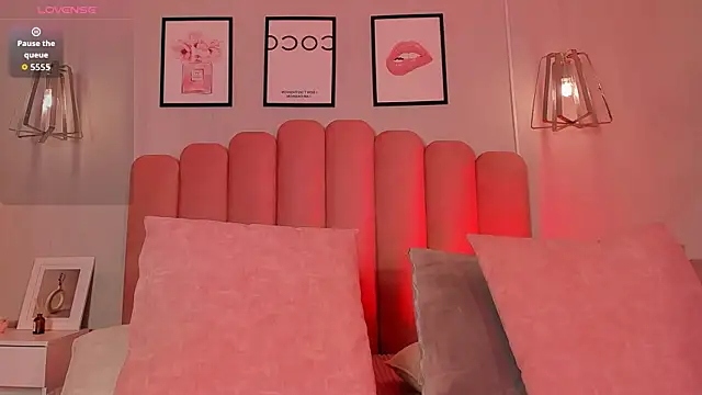 Megan-holly online show from July 23, 2:37 pm