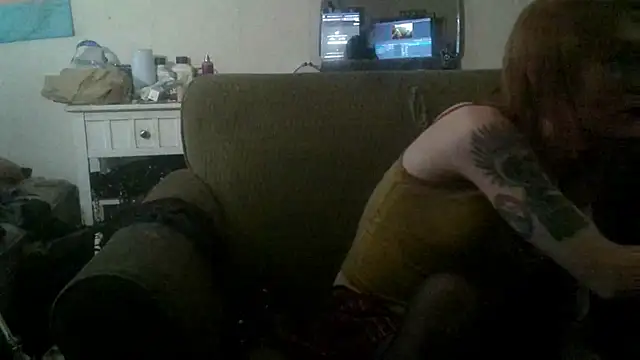 Snapshot of Heavenly_Creature333 chatting on October 29, 2:52 pm Heavenly Creature333 online show from October 29, 2:52 pm