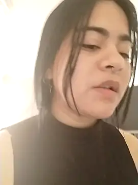 atena hill online show from February 3, 7:31 pm