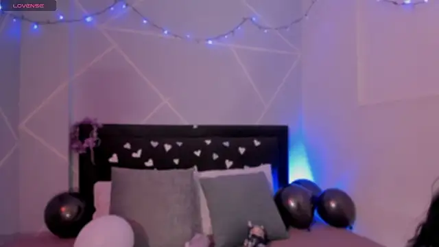 Snapshot of Alexa_Espinoza chatting on June 30, 12:28 pm Alexa Espinoza online show from June 30, 12:28 pm