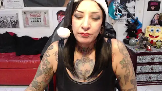 Rollyderolandia666 online show from December 7, 10:06 pm