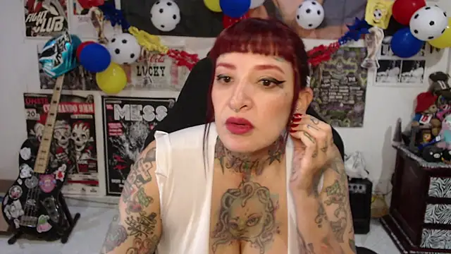 Snapshot of Rollyderolandia666 chatting on June 20, 9:28 pm Rollyderolandia666 online show from June 20, 9:28 pm