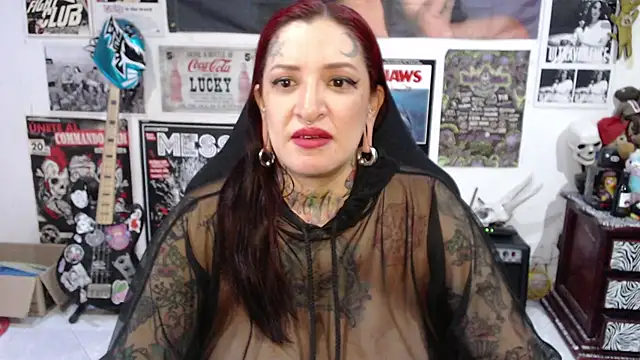 Snapshot of Rollyderolandia666 chatting on July 22, 8:55 pm Rollyderolandia666 online show from July 22, 8:55 pm