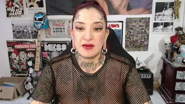 Snapshot of Rollyderolandia666 chatting on July 29, 9:13 pm Rollyderolandia666 online show from July 29, 9:13 pm