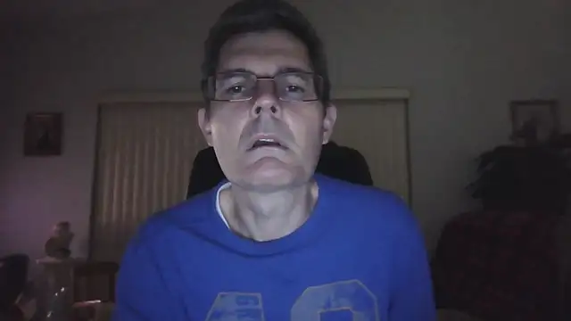 Copfiremen4566 online show from October 16, 3:51 am