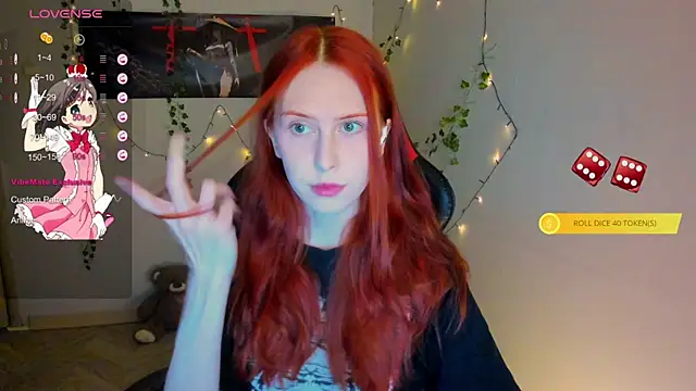 Snapshot of FruttiTatti chatting on November 28, 6:10 pm FruttiTatti online show from November 28, 6:10 pm