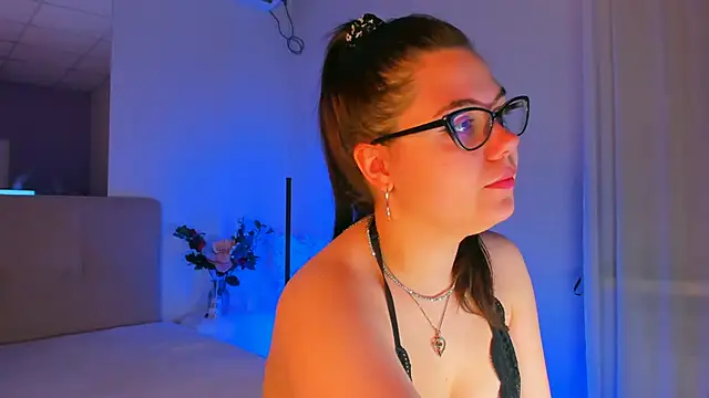 SelenaaSky online show from December 21, 1:53 pm