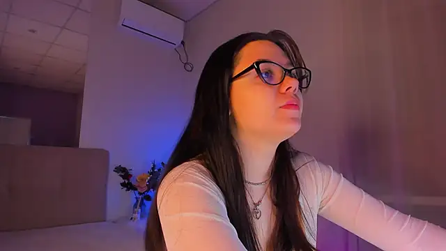 SelenaaSky online show from December 23, 1:35 pm