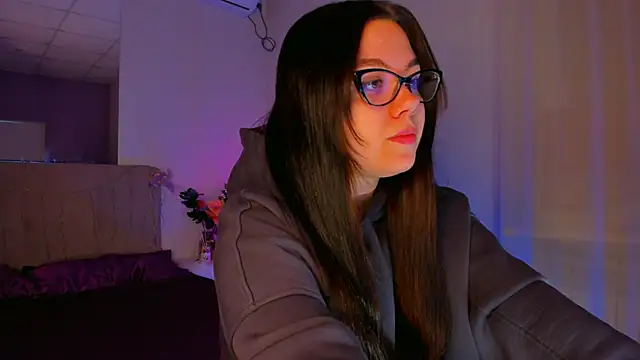 SelenaaSky online show from January 6, 1:52 pm