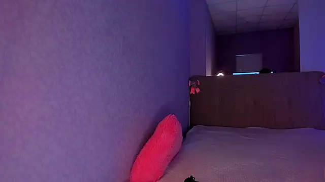 SelenaaSky online show from January 7, 1:46 pm