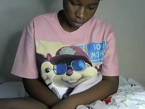 Novah  online show from March 1, 9:11 am