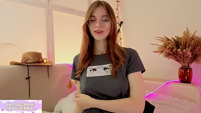 JennyDilly online show from June 14, 6:10 pm