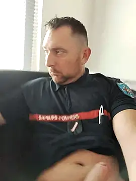 Snapshot of Au_plaisir_des_femmes chatting on October 7, 2:58 pm Au plaisir des femmes online show from October 7, 2:58 pm