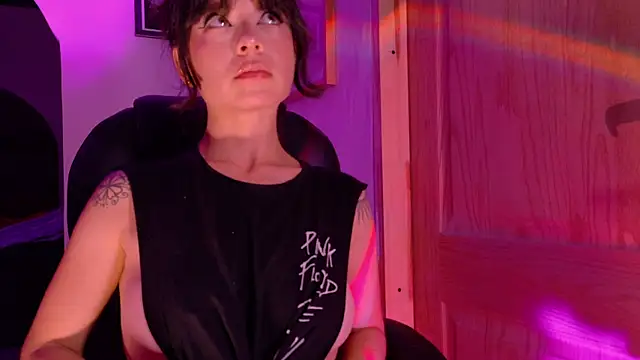 Ledesire online show from March 4, 2:06 am